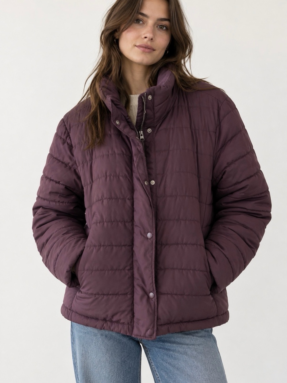 GAP Women's Quilted Puffer Jacket in Plum
